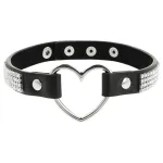 Coquette - strasszos choker szív medállal (fekete)